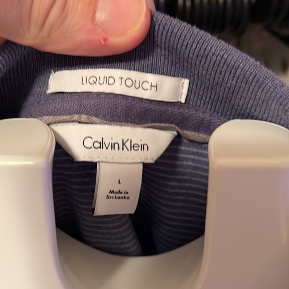 VINTAGE LIQUID TOUCH CALVIN KLEIN HORIZONTAL SMALL STRIPE POLO - Picture 2 of 2